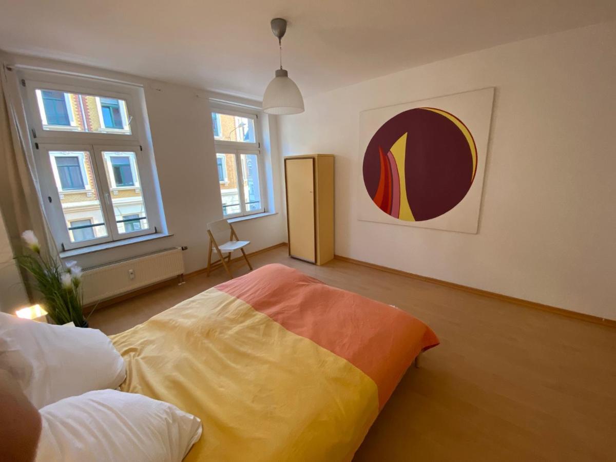 Schoene, Ruhige Zweiraumwohnung Im Angesagten Altlindenau Leipzig Exterior foto