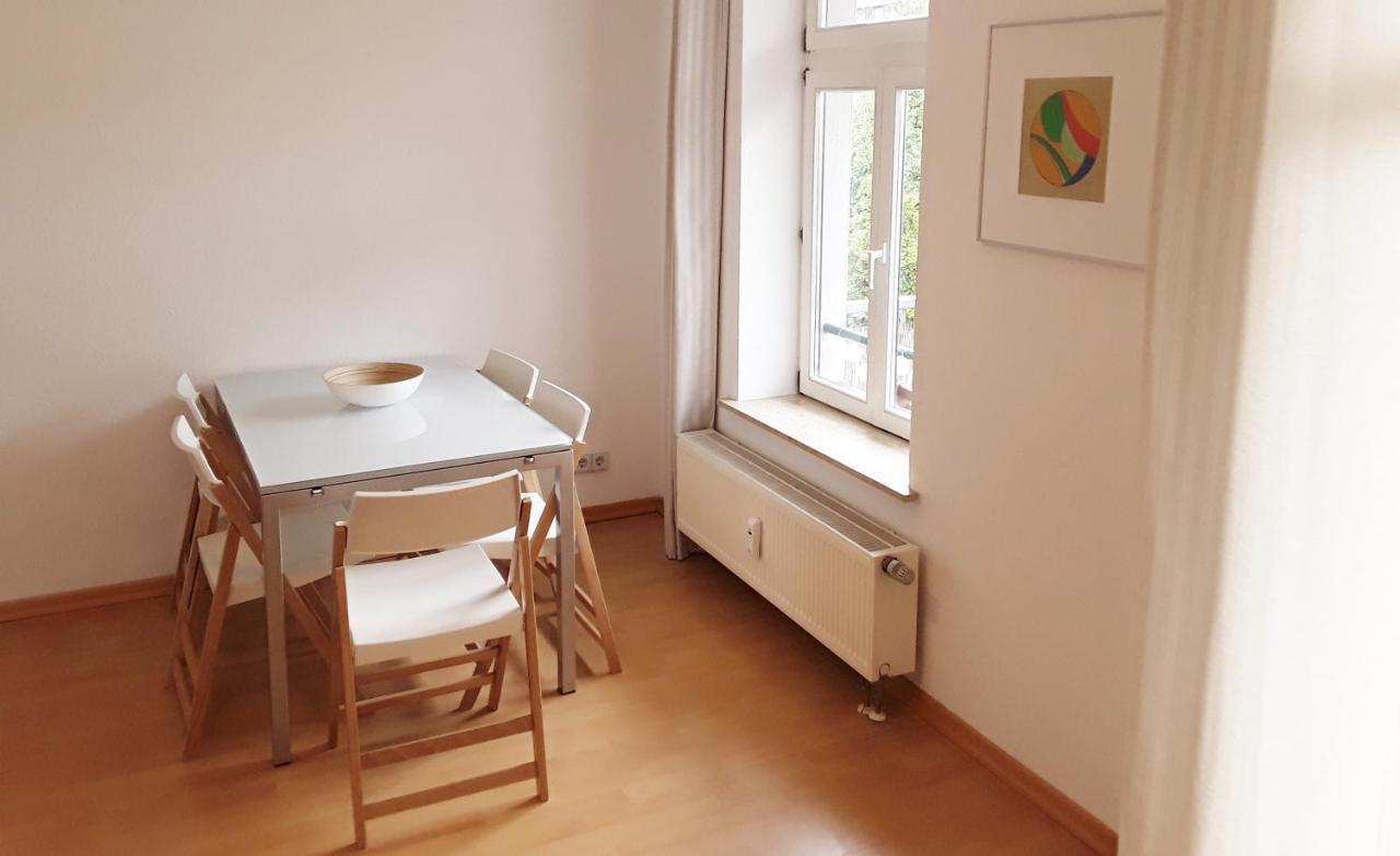 Schoene, Ruhige Zweiraumwohnung Im Angesagten Altlindenau Leipzig Exterior foto